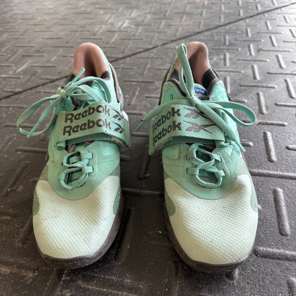 Reebok lifters